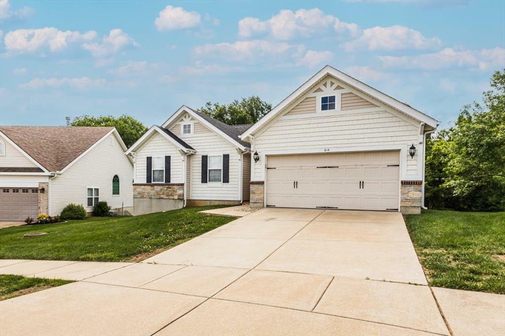Property Photo: 614 Palisades View Drive MO 63025