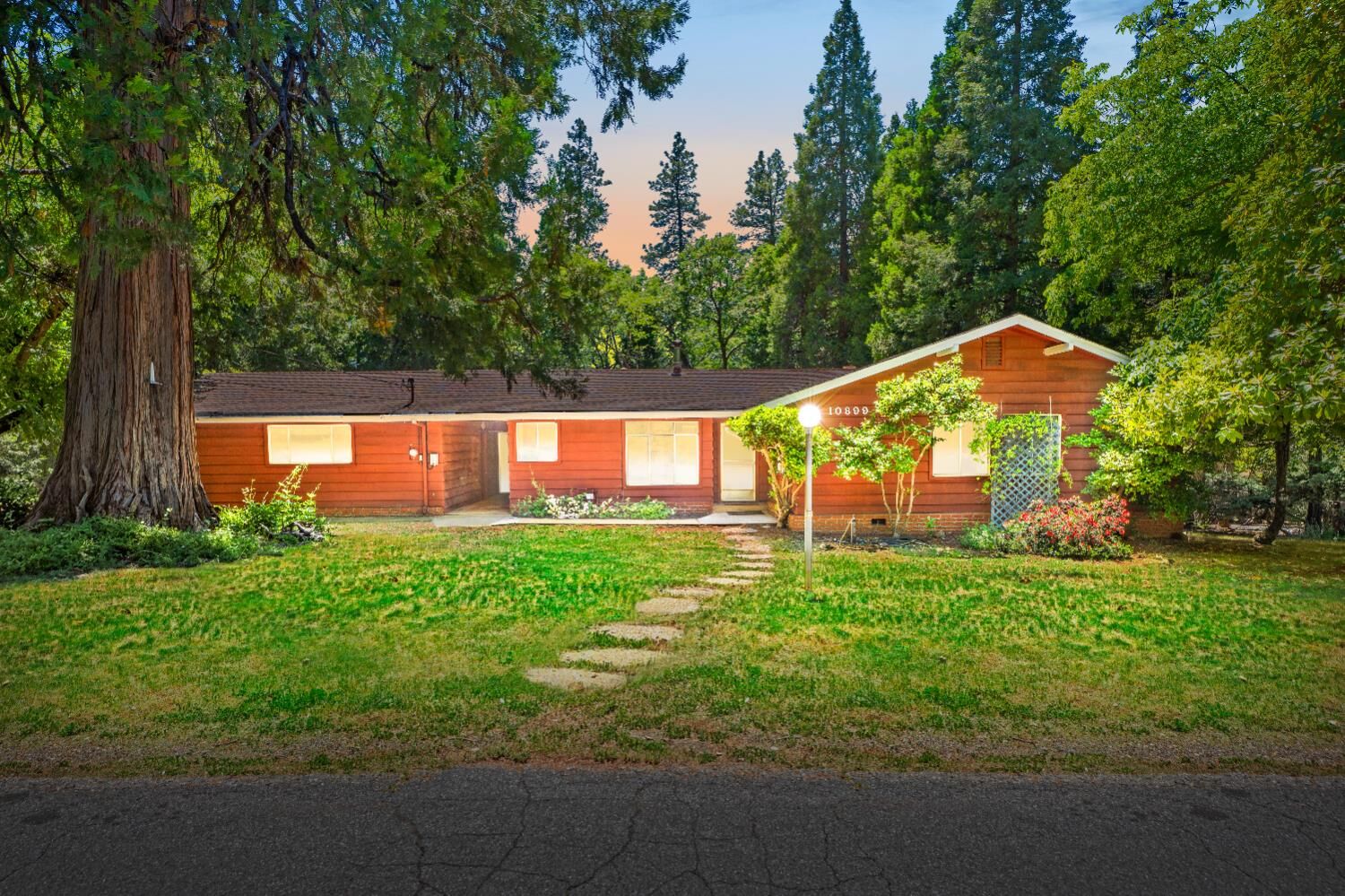 Property Photo: 10899 Thomas Drive CA 95959