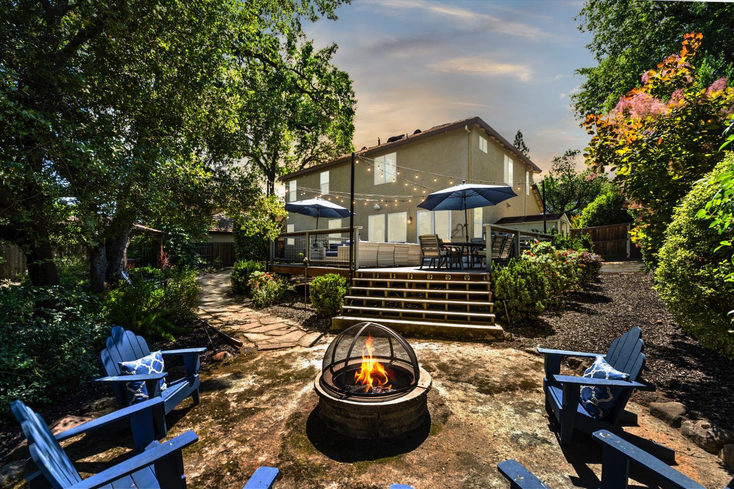 Property Photo: 431 Lockridge Court CA 95746