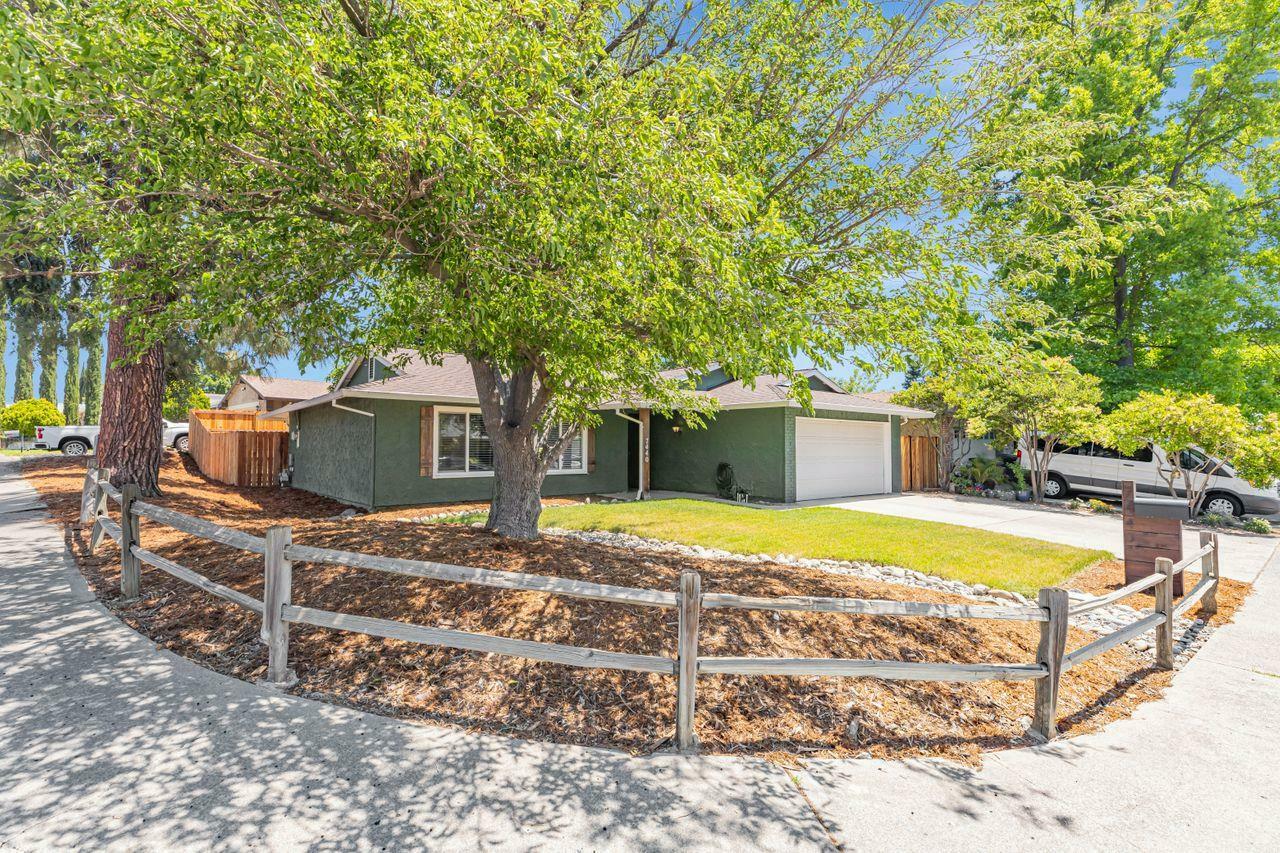 Property Photo:  7440 Mar Vista Way  CA 95621 
