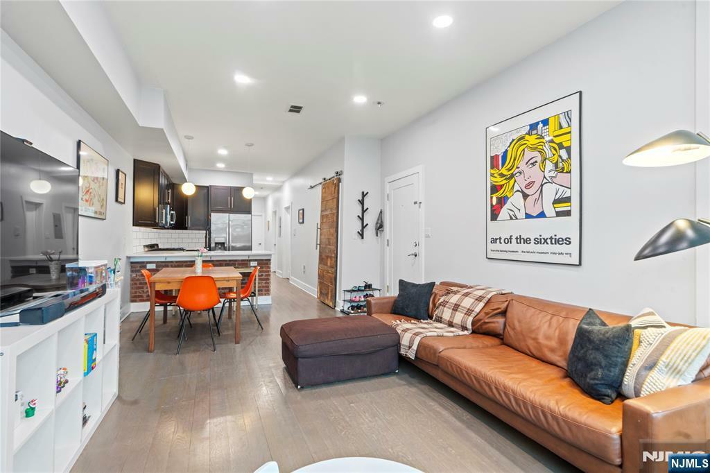 Property Photo: 172 South Street 2A NJ 07307