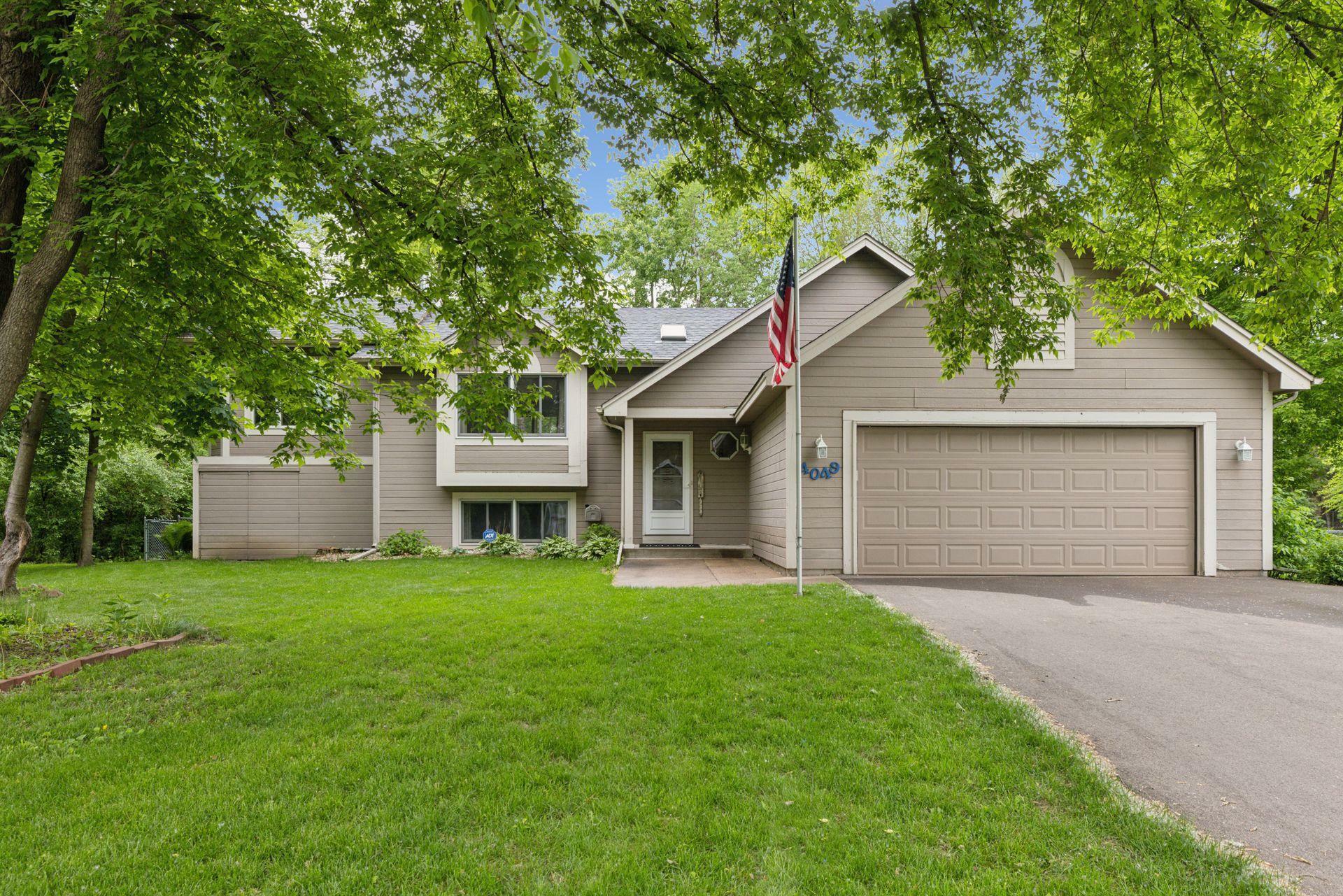 Property Photo: 4049 Stockdale Drive MN 55127