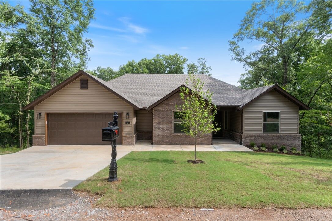 Property Photo: 7 Julletta Circle AR 72715