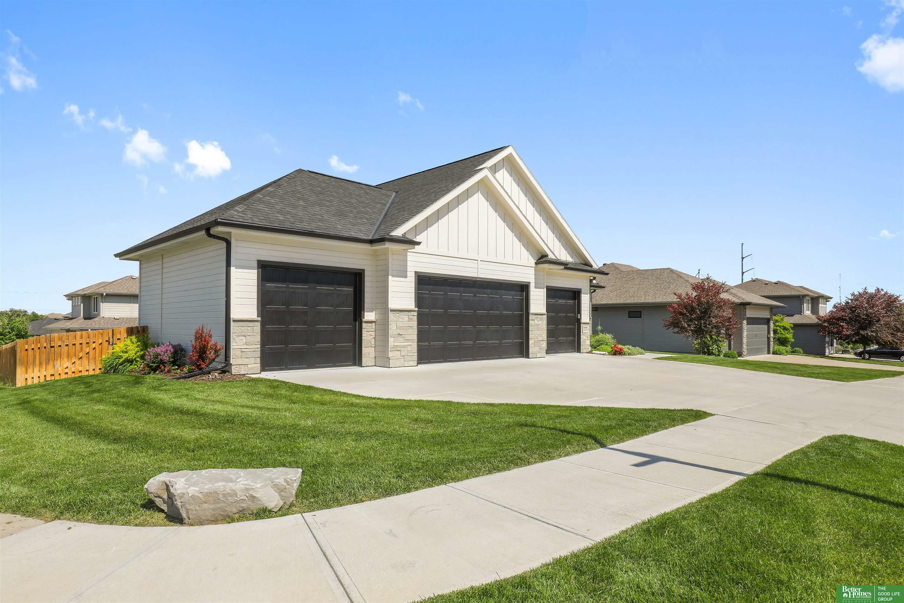 Property Photo: 2331 N 188th Street NE 68022
