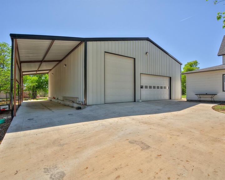 Property Photo: 9290 N Hiwassee Road OK 73049