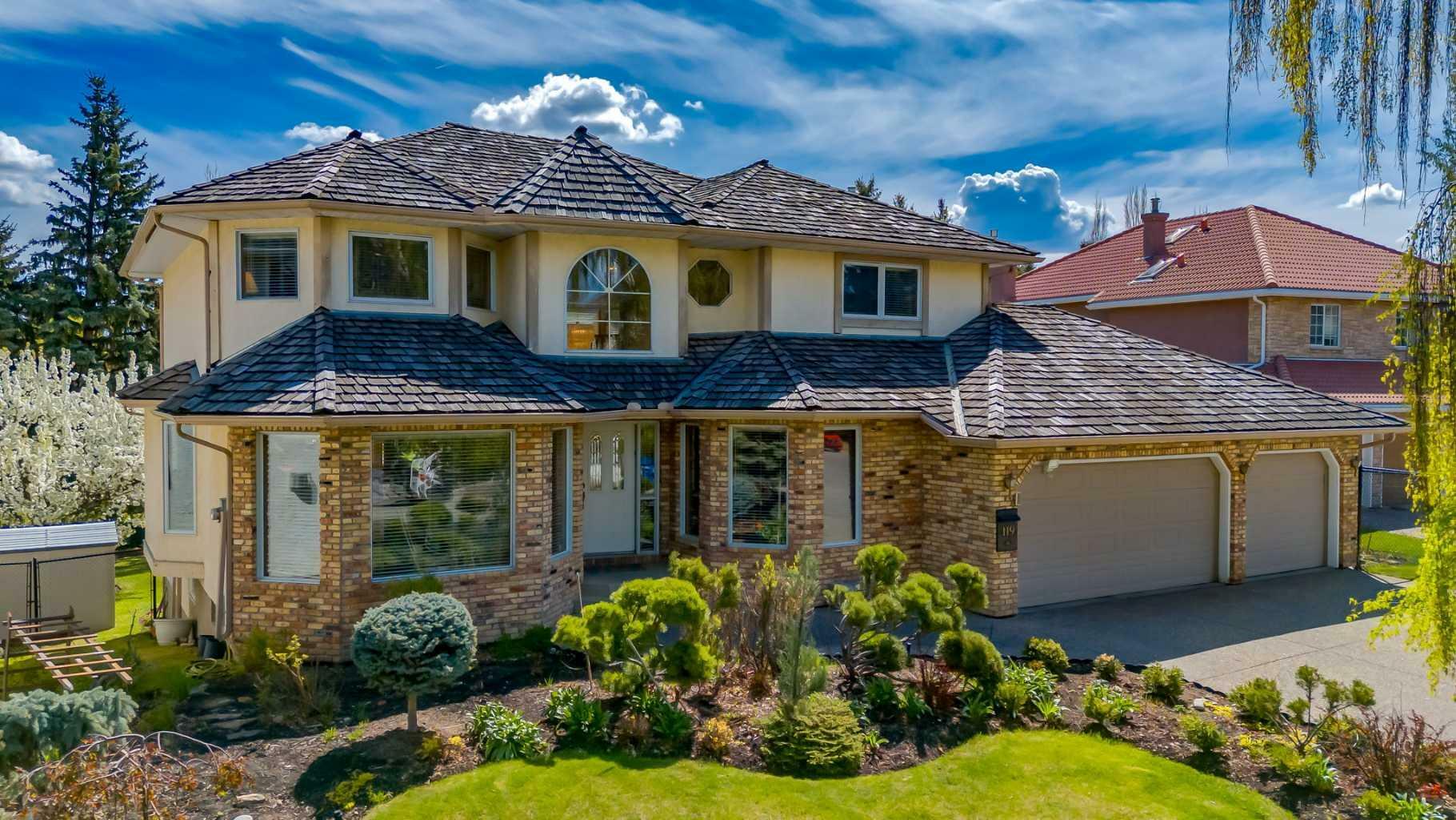 119 Pumpmeadow Place SW  Calgary AB T2V 5C9 photo