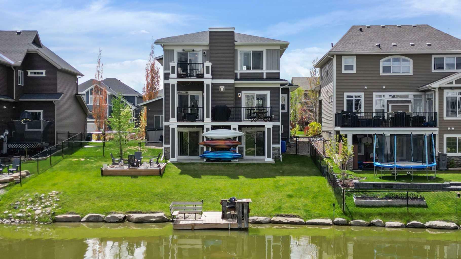Property Photo:  1343 Bayside Drive SW  AB T4B 3W8 