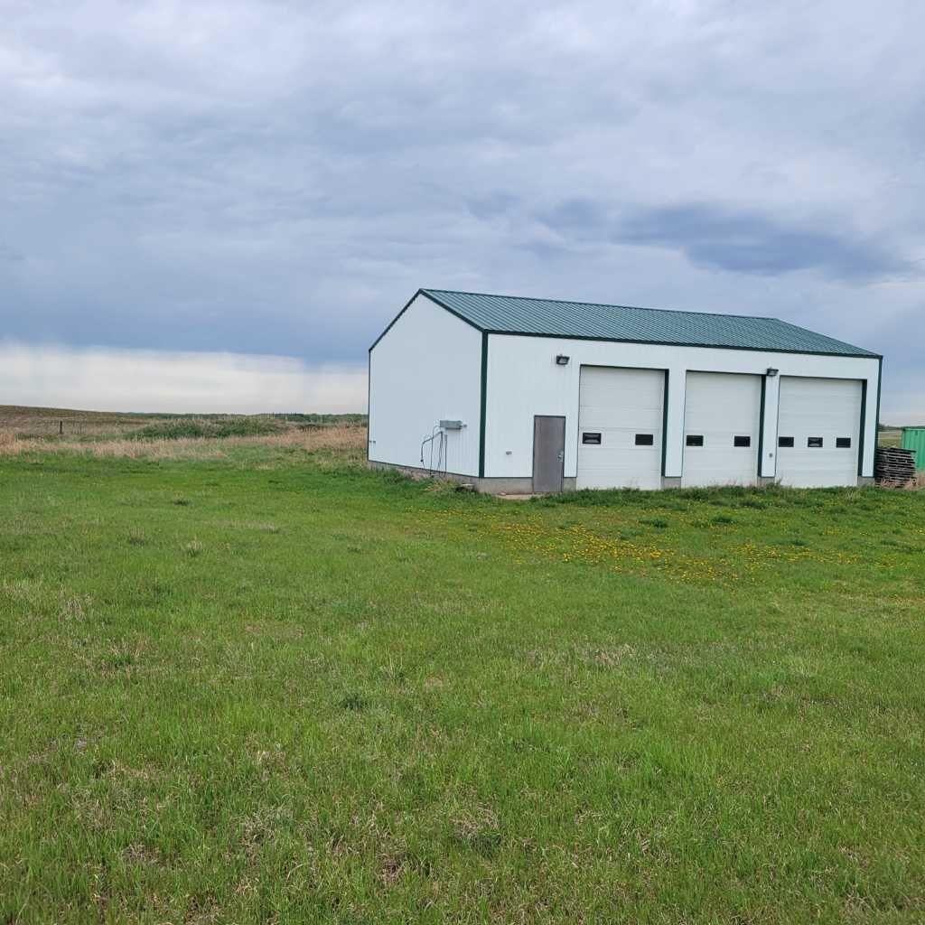 Property Photo:  Lot 2 Blk 2 Plan 0820915  AB T9V 2J3 