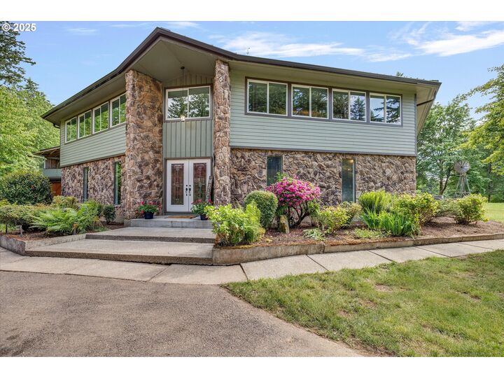 Property Photo:  7755 SW Bracken Dr  OR 97113 