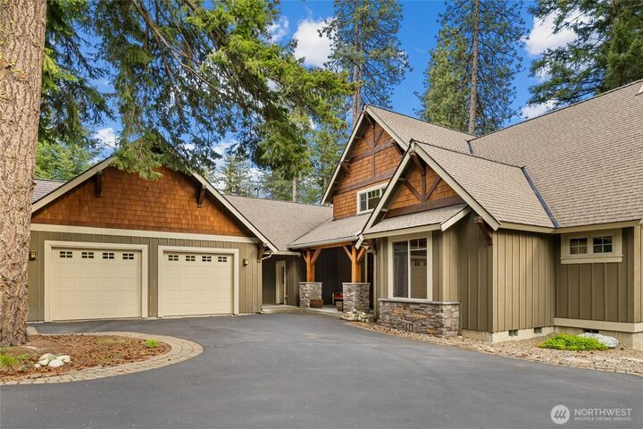 Property Photo:  2101  Coal Mine Way  WA 98922 