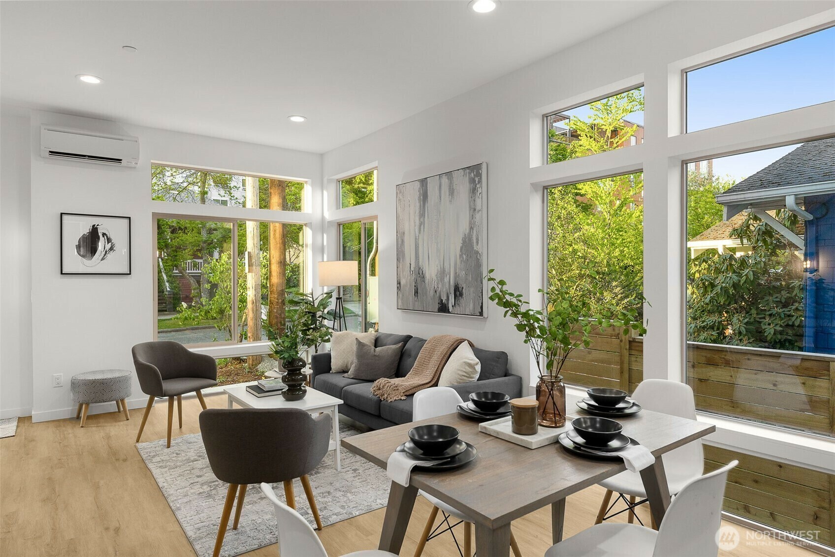 Property Photo: 4426 Midvale Avenue N WA 98103