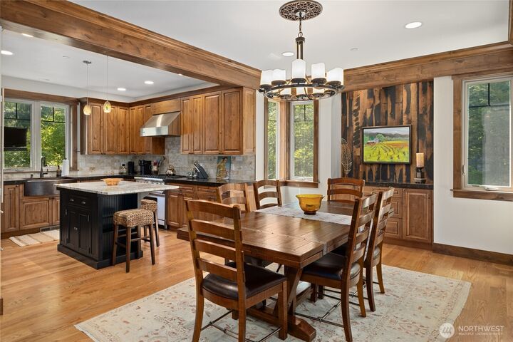 Property Photo:  1390  Snowberry Loop  WA 98922 