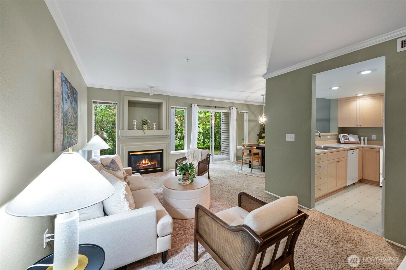 Property Photo: 25235 SE Klahanie Blvd G105 WA 98029