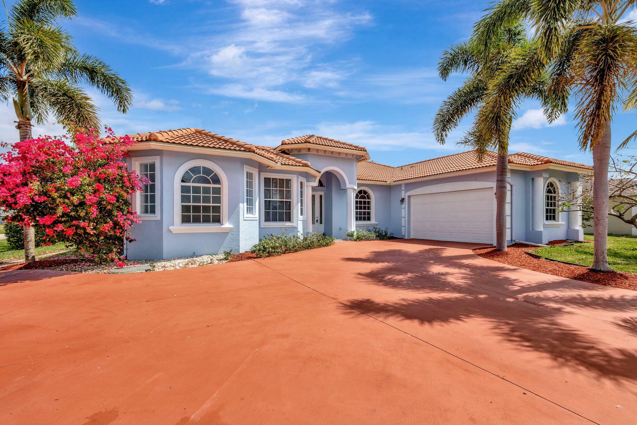 Property Photo: 1897 SW Citation Avenue FL 34953