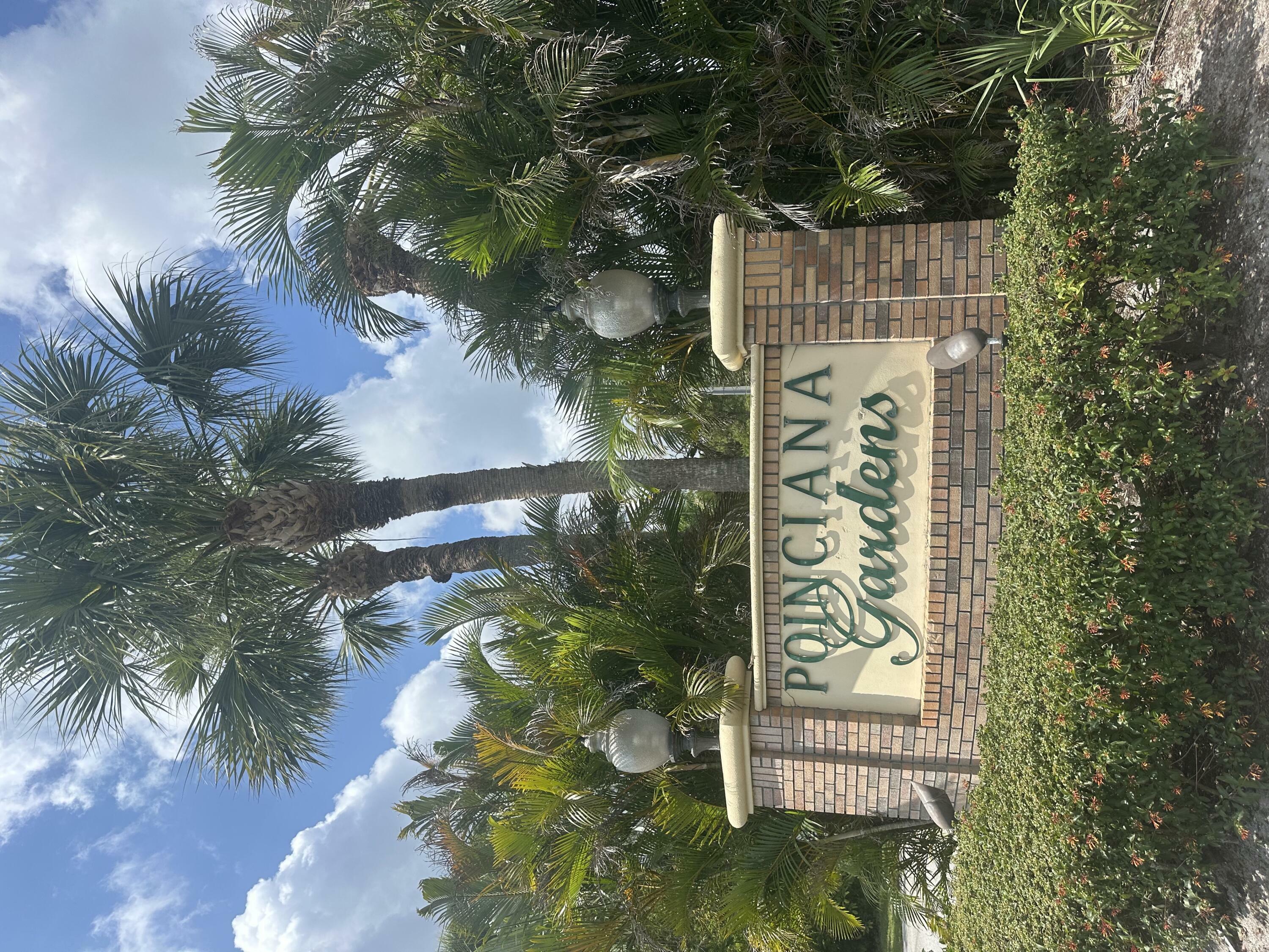 Property Photo: 6472 SE Sherwood Street FL 33455