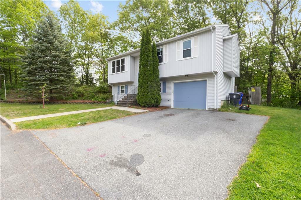 Property Photo: 32 Lawnacre Drive RI 02911