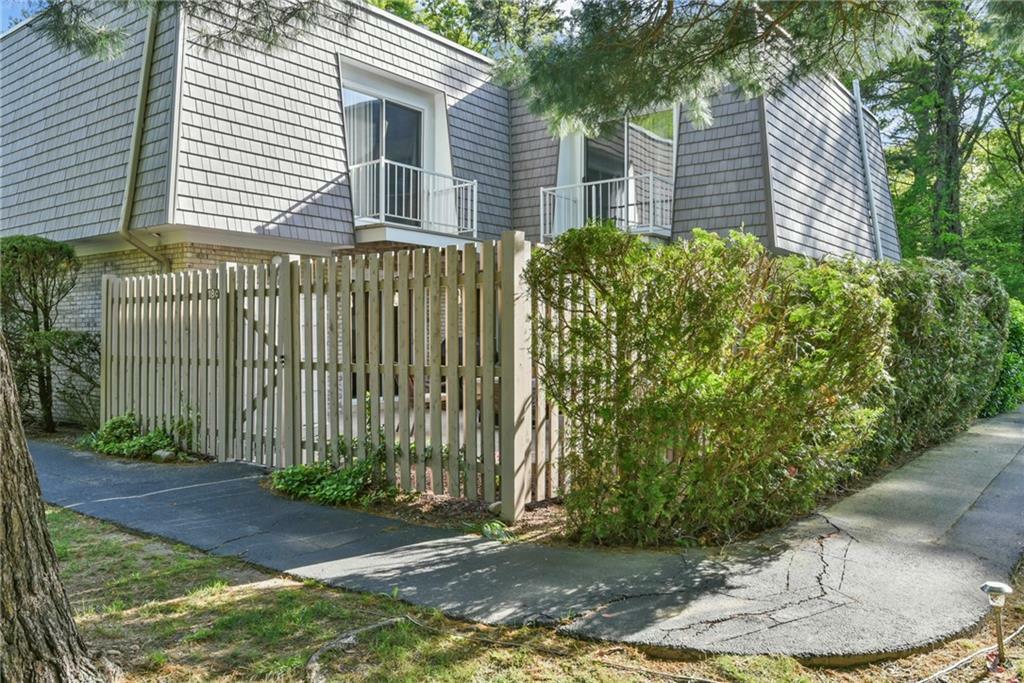 18 Caddy Rock Road C  North Kingstown RI 02852 photo