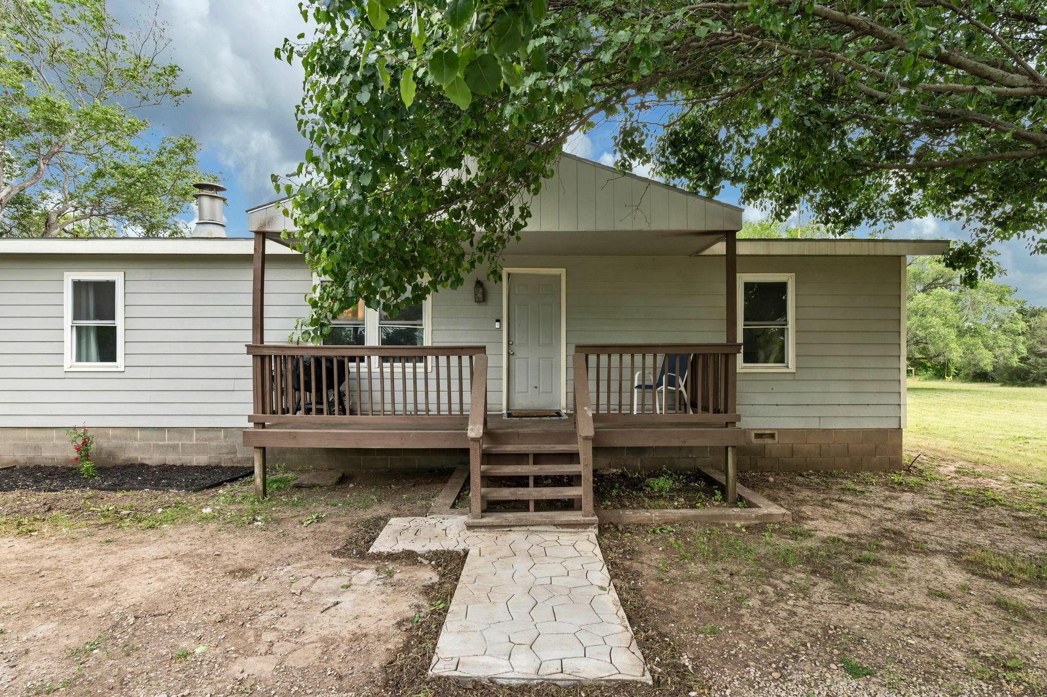 Property Photo: 11099 SW 144th KS 67070