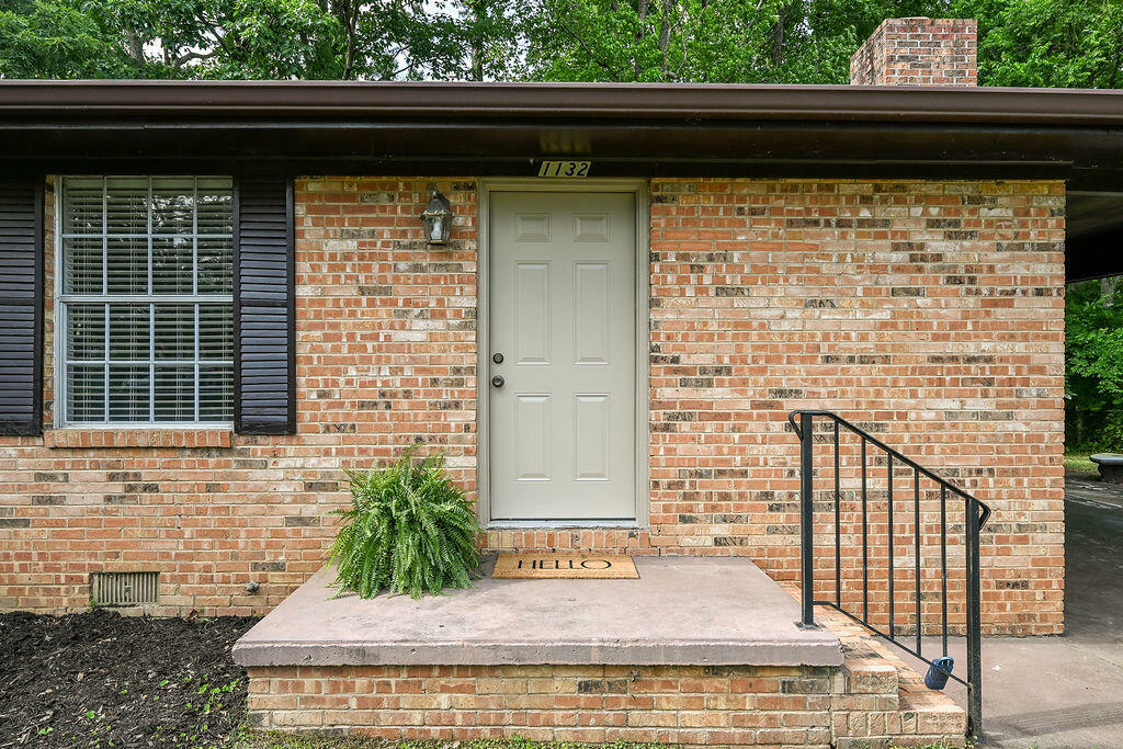 Property Photo: 1132 Eldredge Circle NW TN 37312
