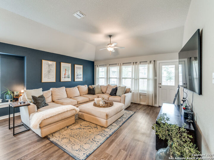 Property Photo: 1136 Amber Lake TX 78155