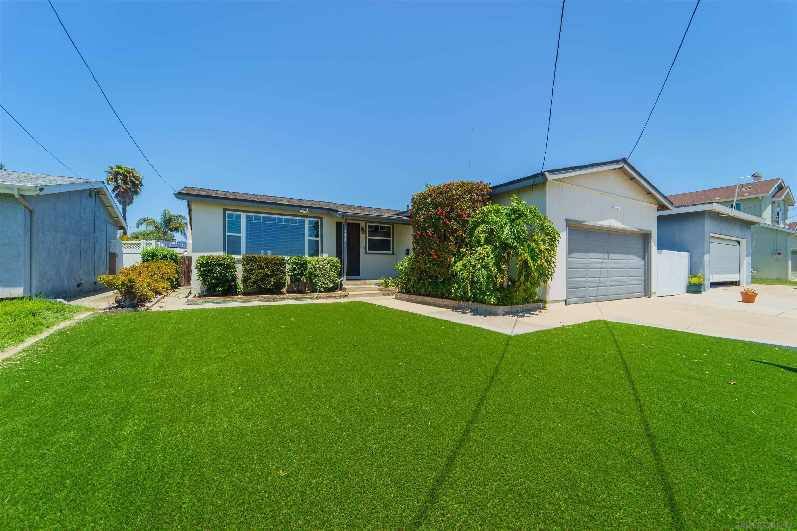 Property Photo:  7434 Salerno Street  CA 92111 