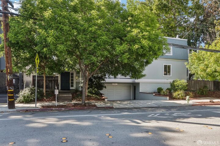 Property Photo: 1140 Whipple Avenue 21 CA 94062