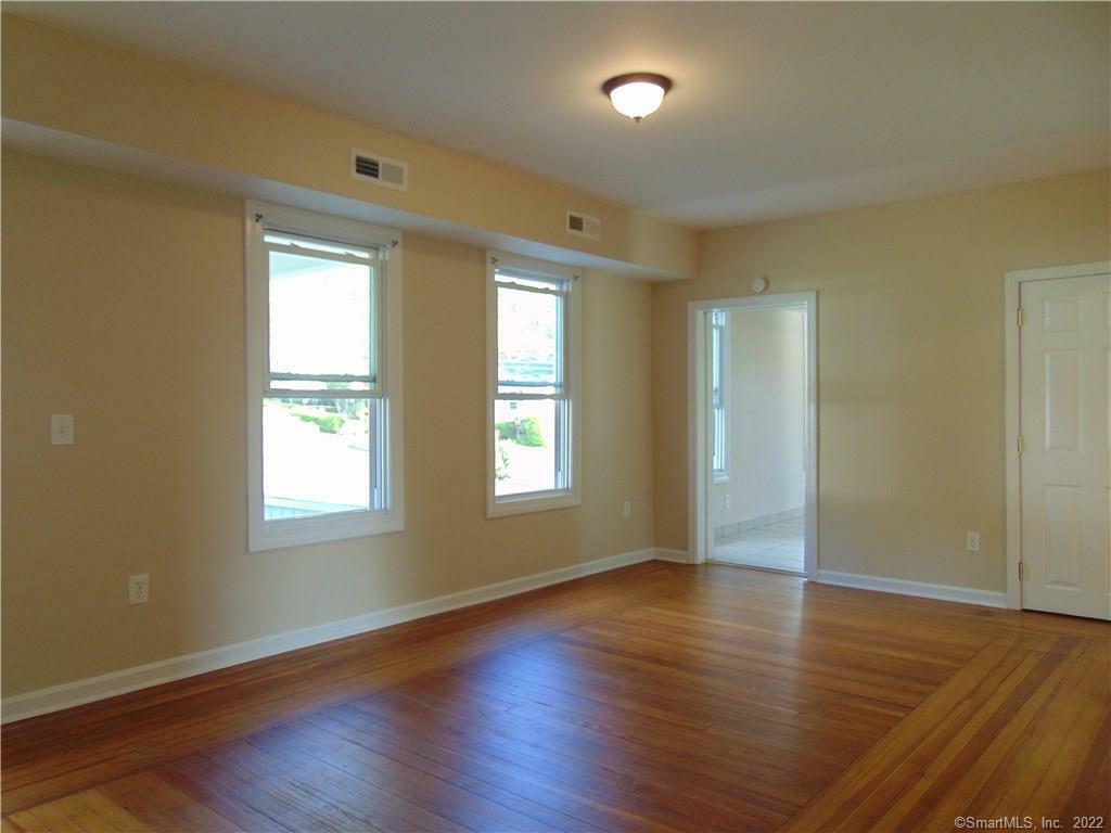 Property Photo: 77 Washington Avenue CT 06483