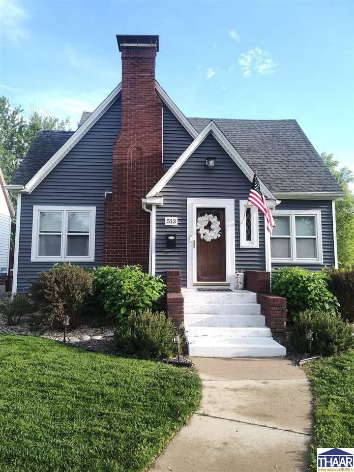 Property Photo: 513 W Washington Street IN 47882