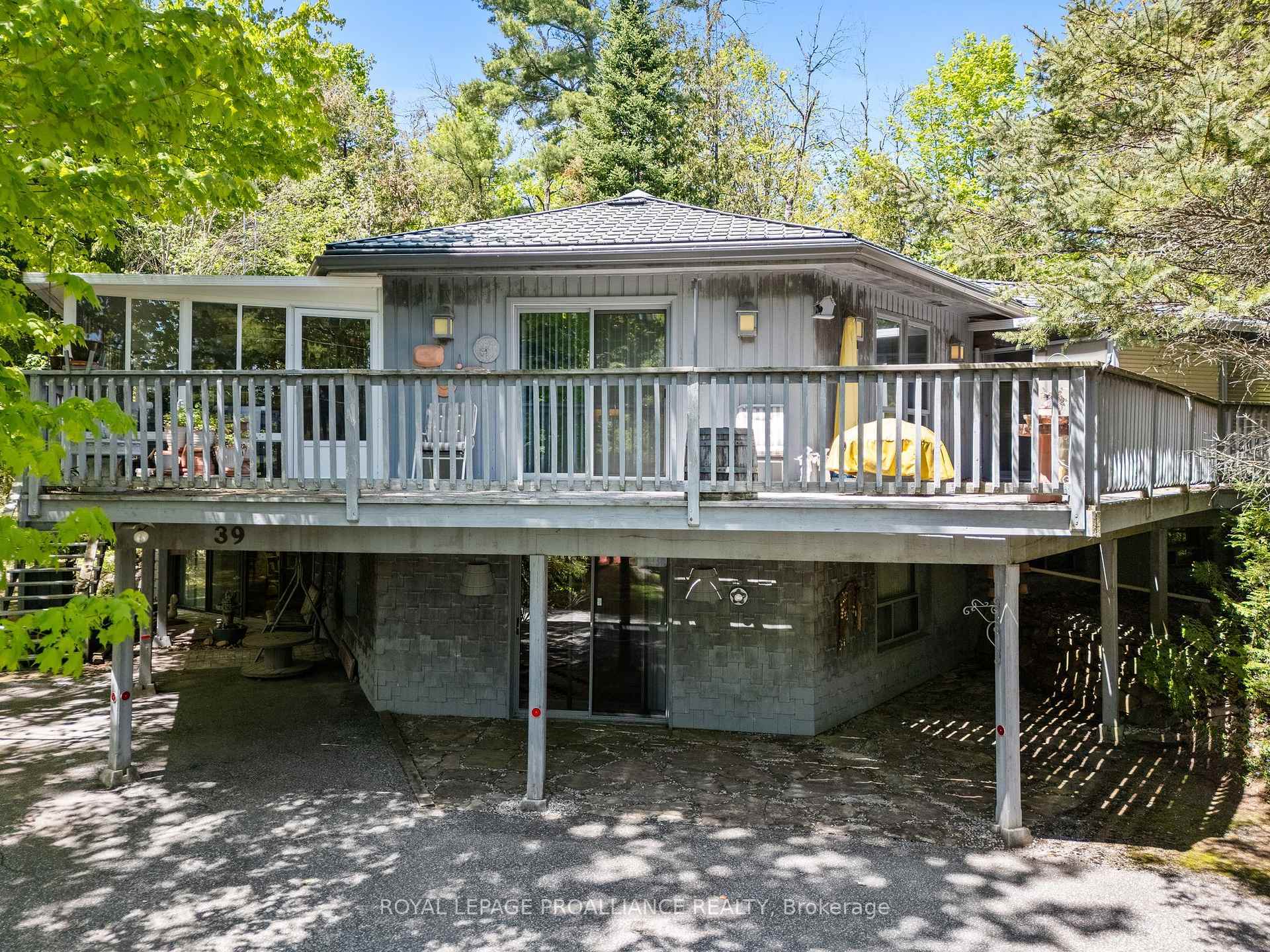 Property Photo: 39 Shadow Lake Rd 3 N/A ON K0M 1K0
