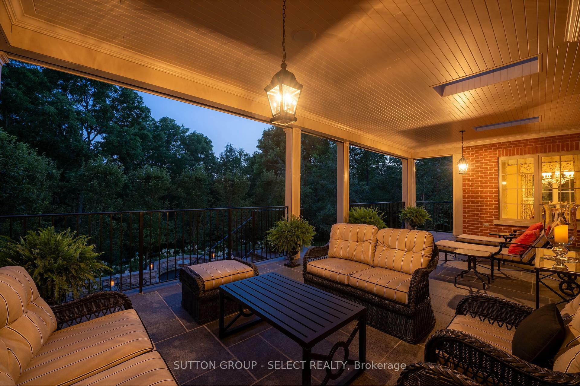 Property Photo:  1597 Gloucester Road  ON N6G 2S5 