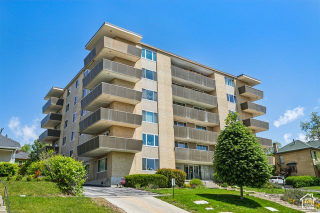 Property Photo: 521 E 5th Ave 201 UT 84103