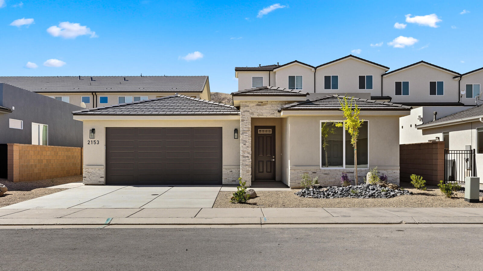 Property Photo:  2153 W 320 S  UT 84737 