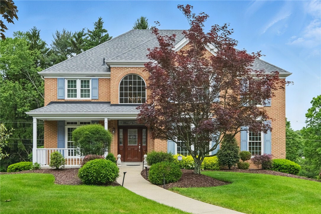 2536 Appletree Dr  Upper St. Clair PA 15241 photo