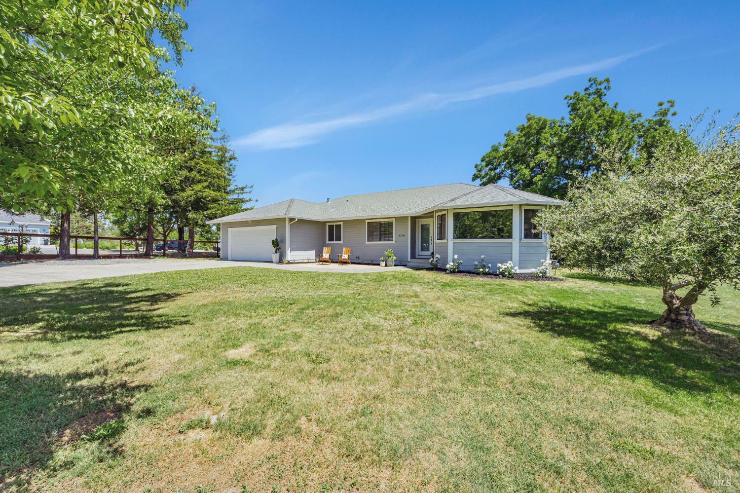 Property Photo:  3214 Oak Farm Lane  CA 95401 