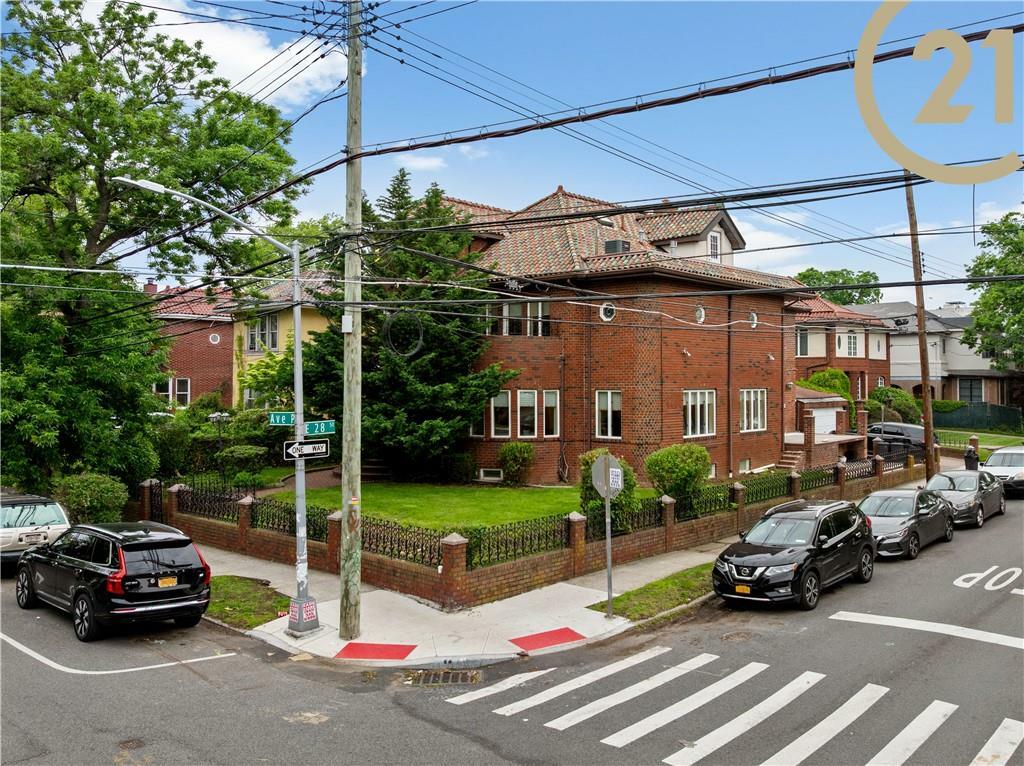 2723 Avenue P  Brooklyn NY 11229 photo