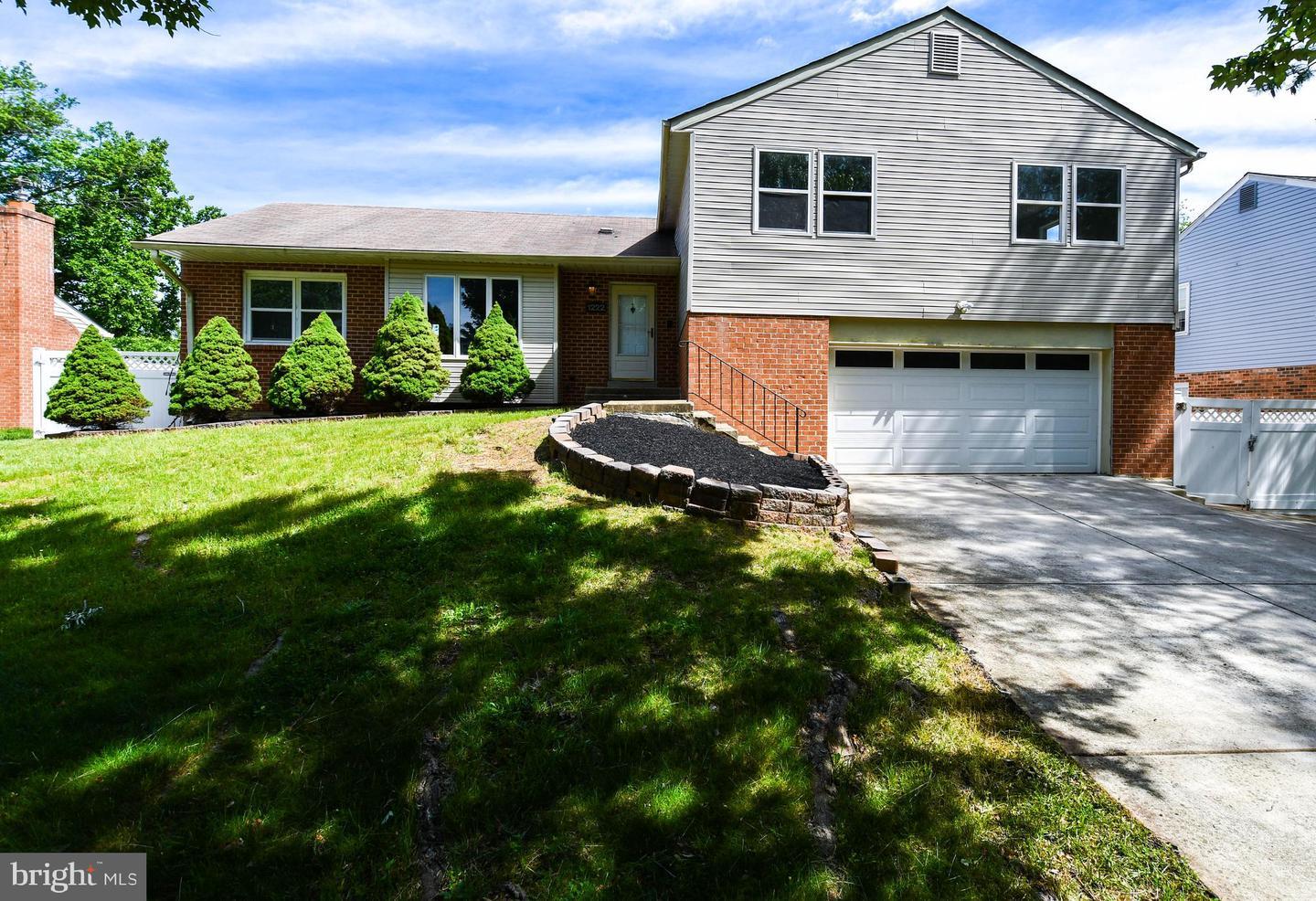 Property Photo: 1222 Kings Tree Drive MD 20721
