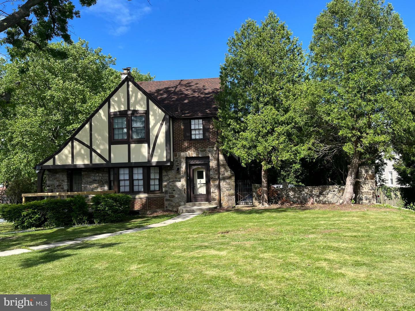 Property Photo:  105 Hollywood Avenue  PA 19606 