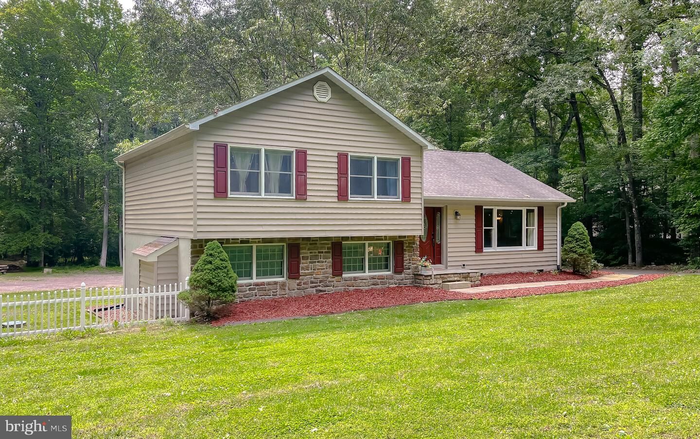 Property Photo:  24950 Morgan Road  MD 20636 