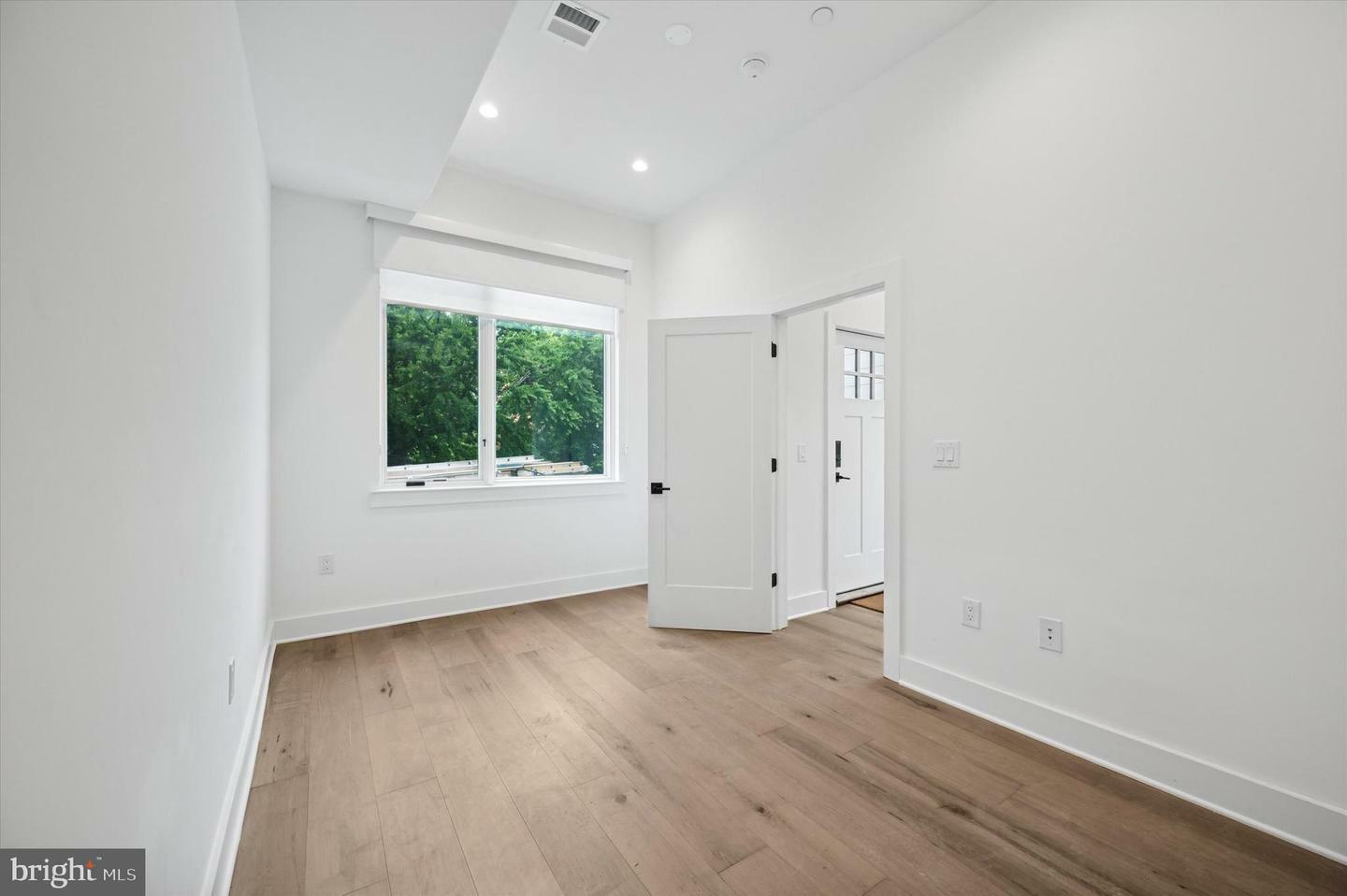 Property Photo: 6522 Magnolia Street PA 19119