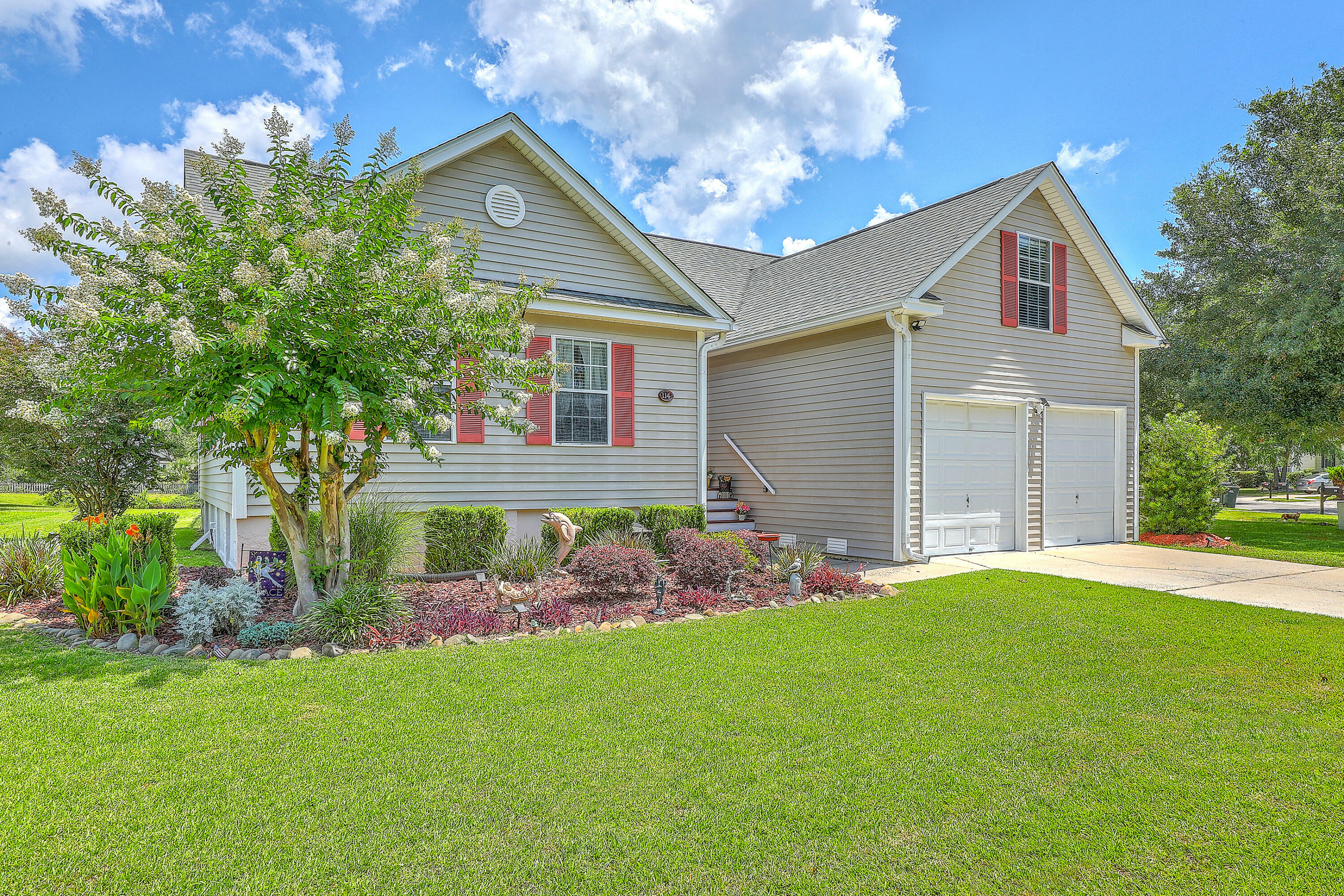 Property Photo:  114 Sea Cotton Circle  SC 29412 