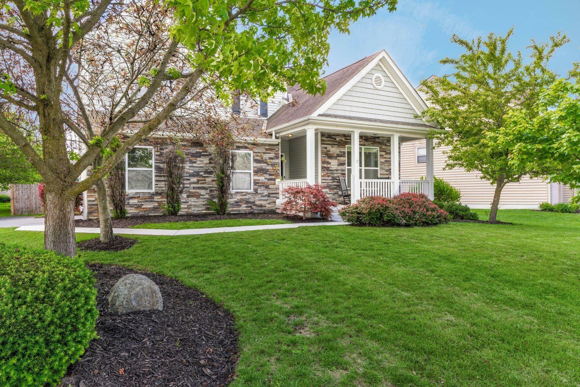 Property Photo: 6458 Tallman Court OH 43110