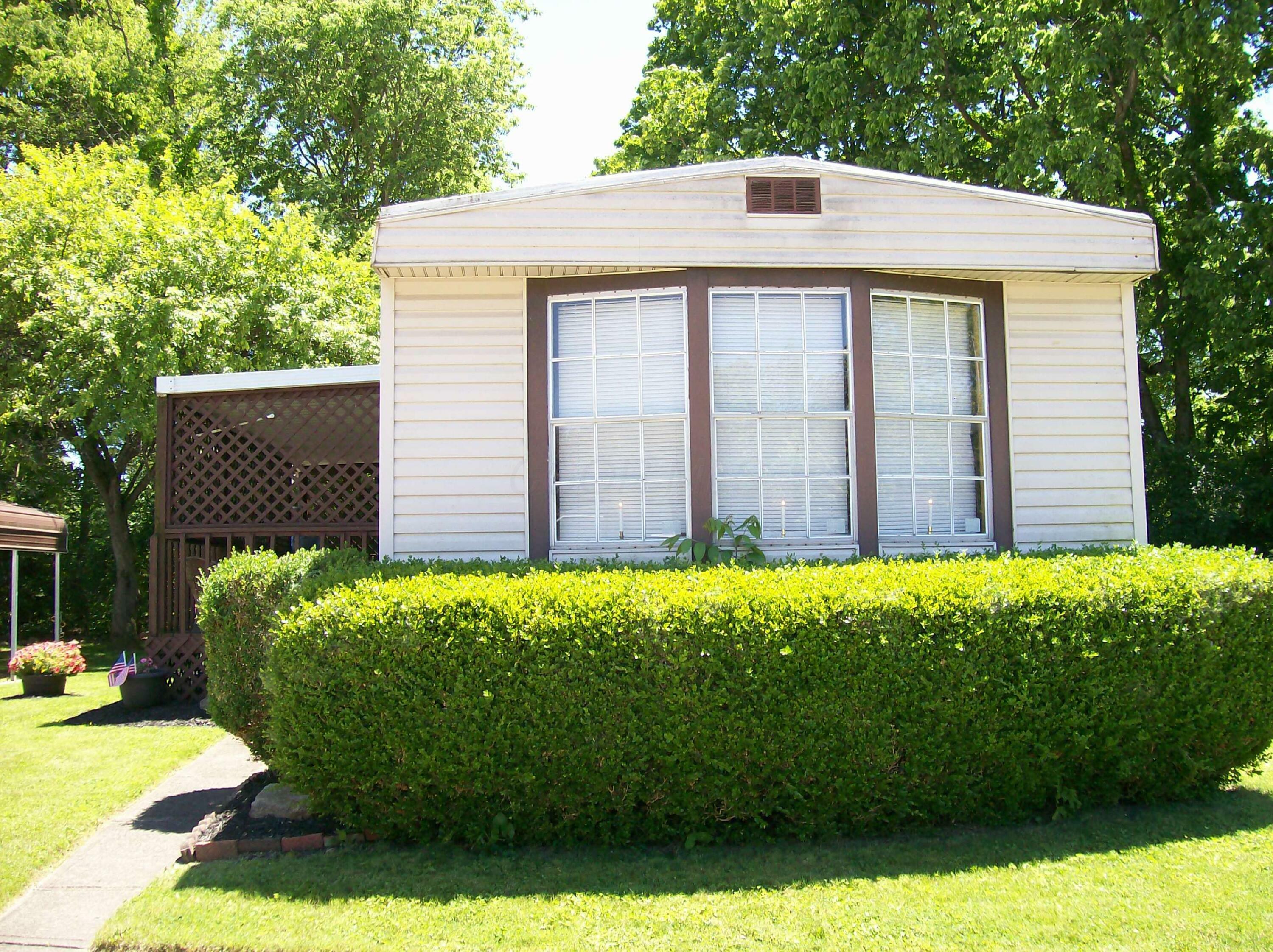 Property Photo: 258 Timberline Drive OH 43113
