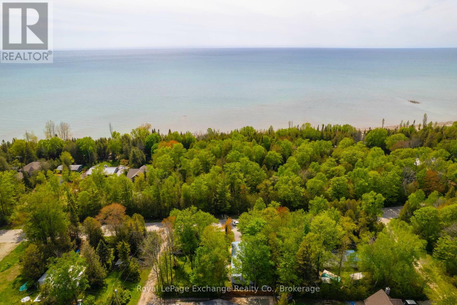 Property Photo: 112 Huron Road ON N0G 2R0
