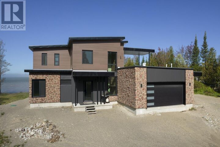 937 Sunnyside Beach Rd  Sault Ste. Marie ON P6A 6K4 photo