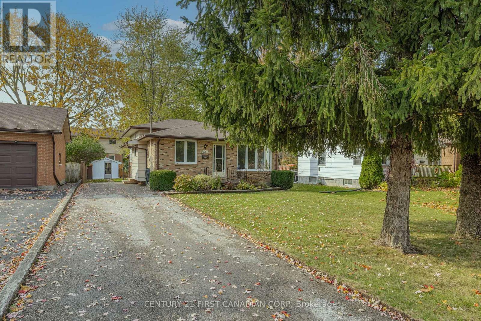58 Greenfield Drive  London South (South X) ON N6E 1M7 photo