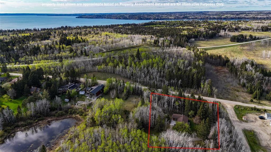 Property Photo: 192 Mooswa Drive East MB R0J 1N0