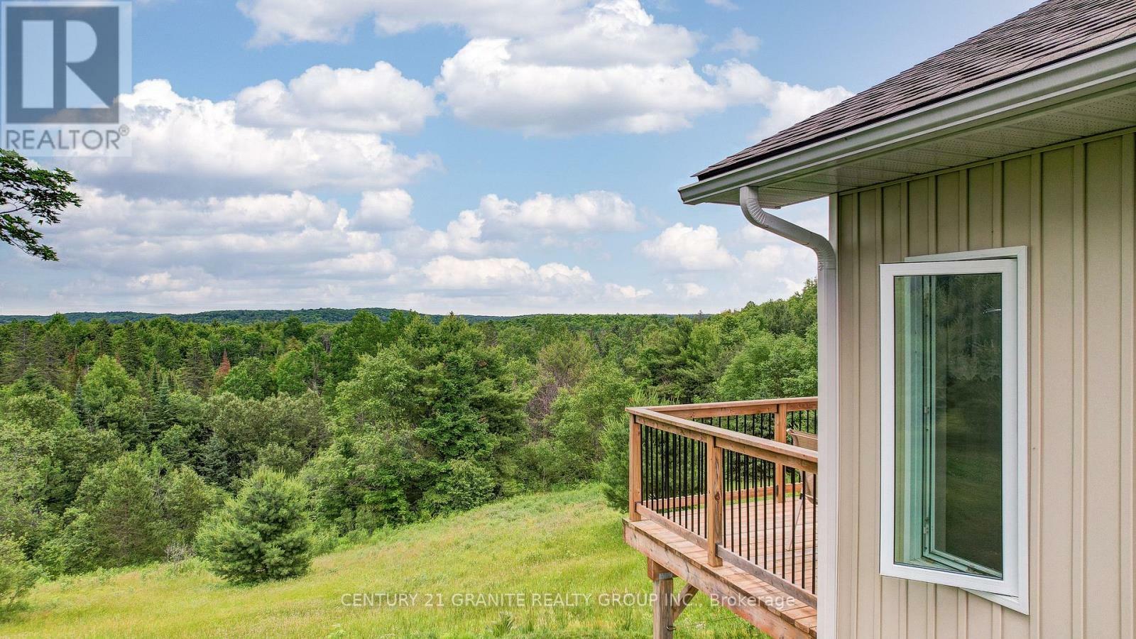 Property Photo: 256 Glen Alda Road ON K0L 1A0