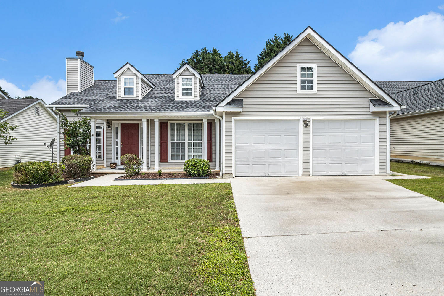 Property Photo: 7008 Glen Valley Way GA 30213