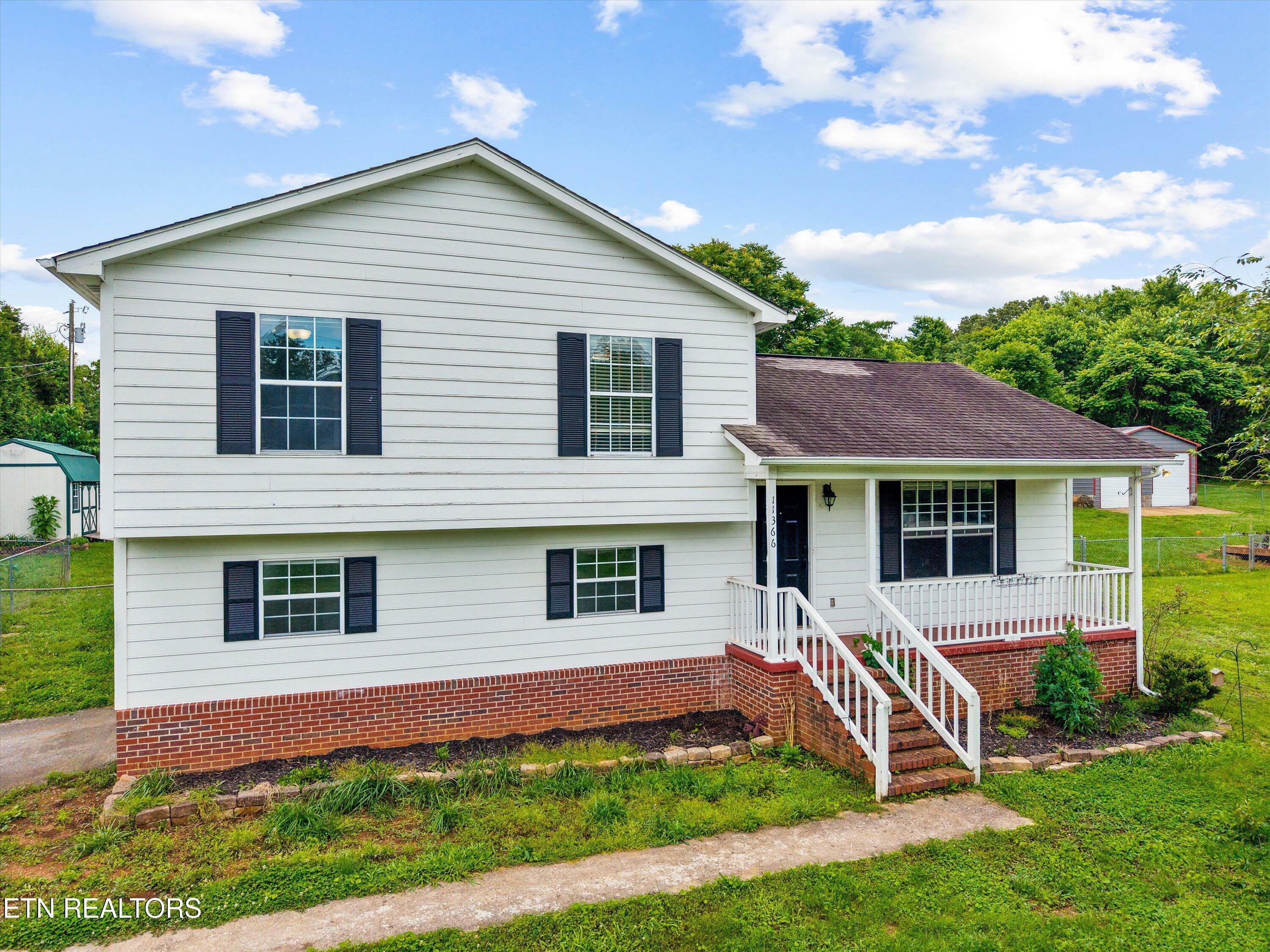 Property Photo: 11366 Unitia Rd TN 37737