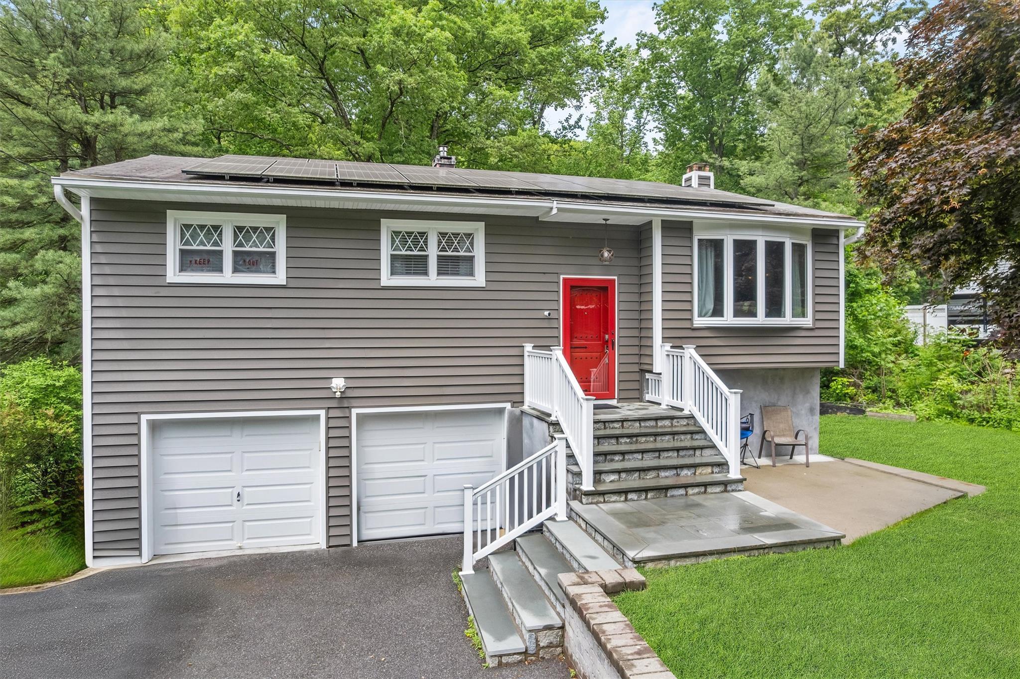 Property Photo:  209 Laurel Drive  NY 10567 